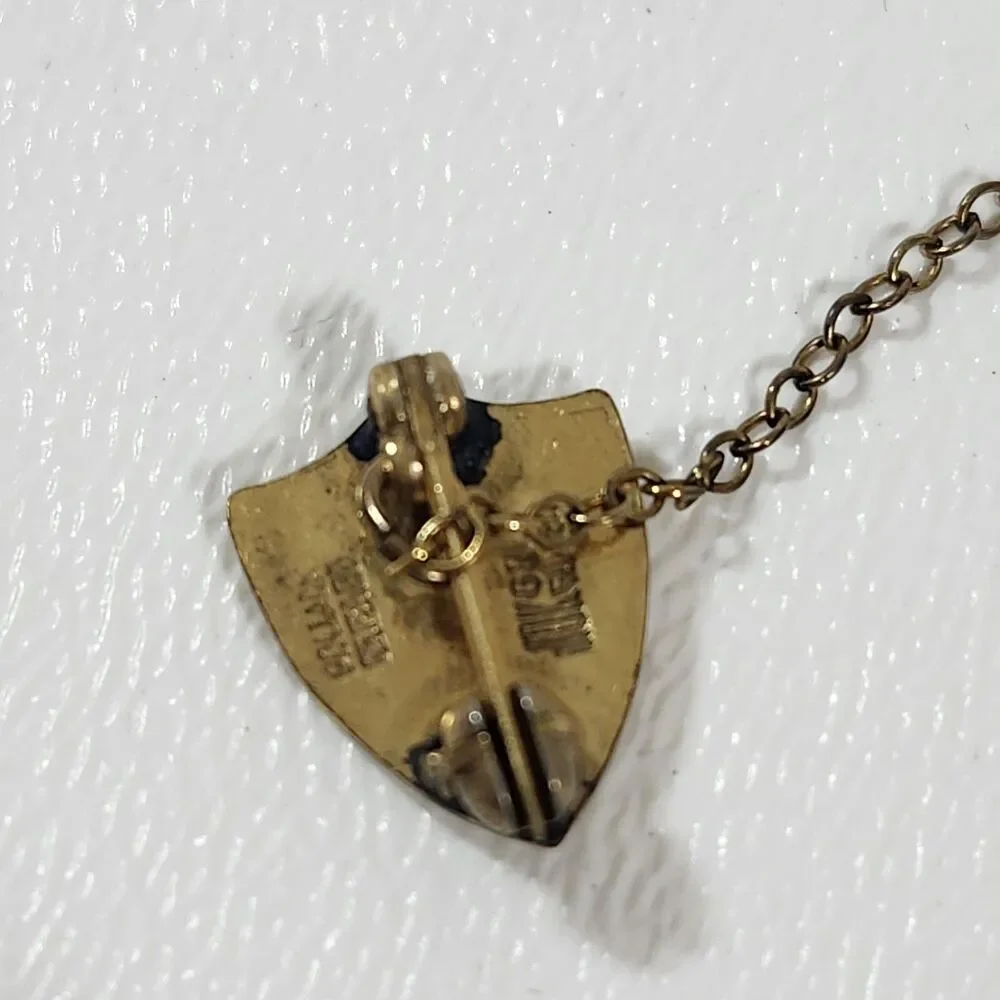 N/A tie tack